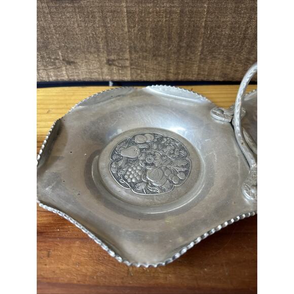 Vintage Cromwell Divided Tray Hand Wrought Aluminum w Handle Floral Design 1950s - Picture 2 of 9